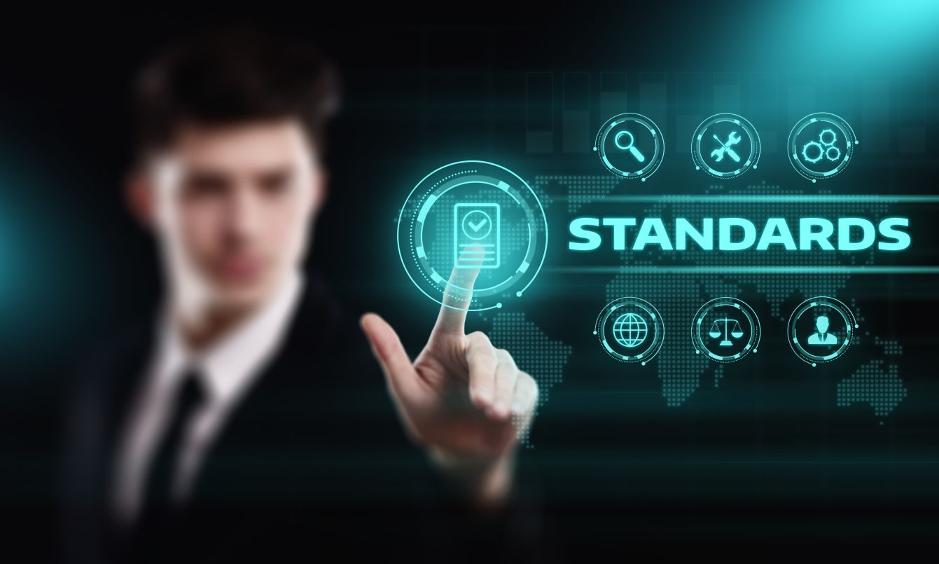 Konzeptgrafik zu Qualitätssicherung und Projektmethoden: Symbole für Planung, Kontrolle und Managementsysteme  